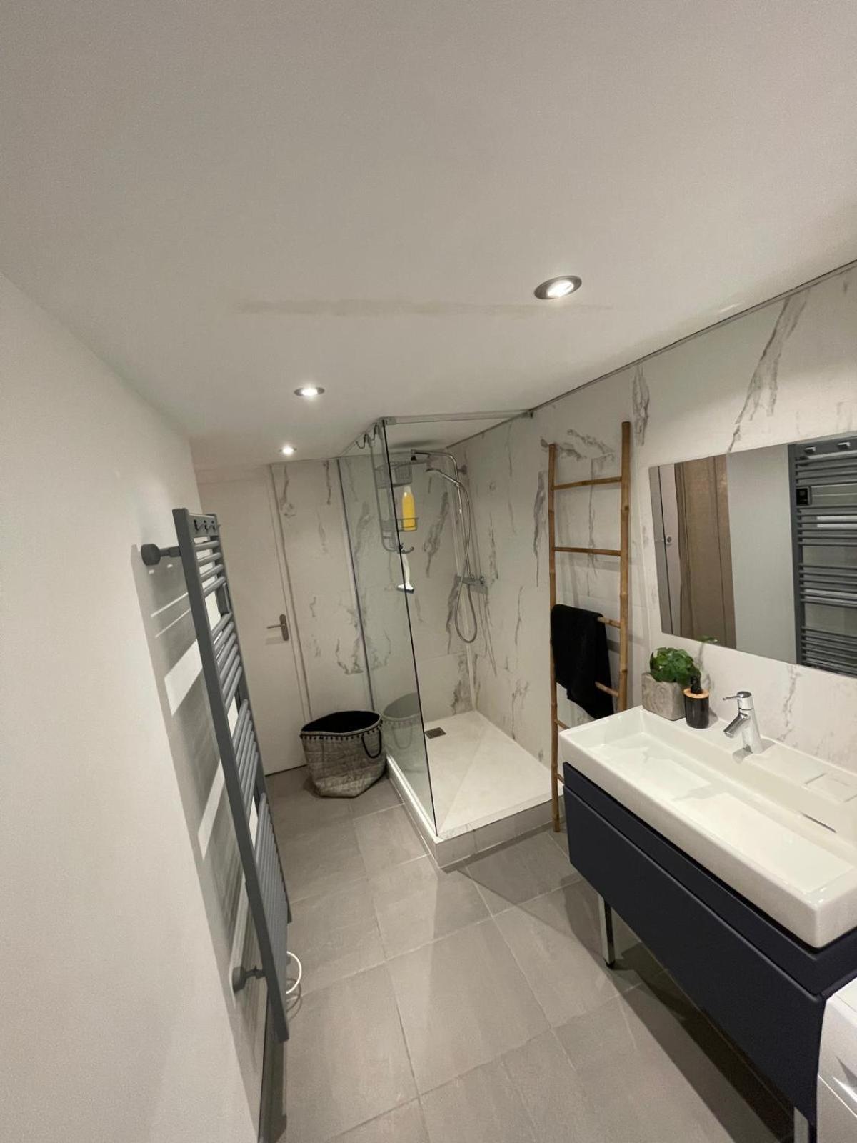 Appartement Design Sur Vauban - Clim Et Wifi Marseille Bagian luar foto